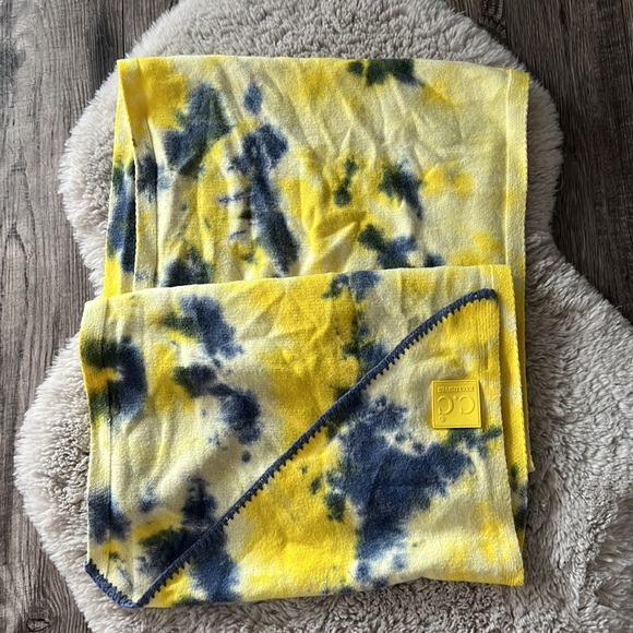 C&C Infinity Scarf - Picture 7 of 7